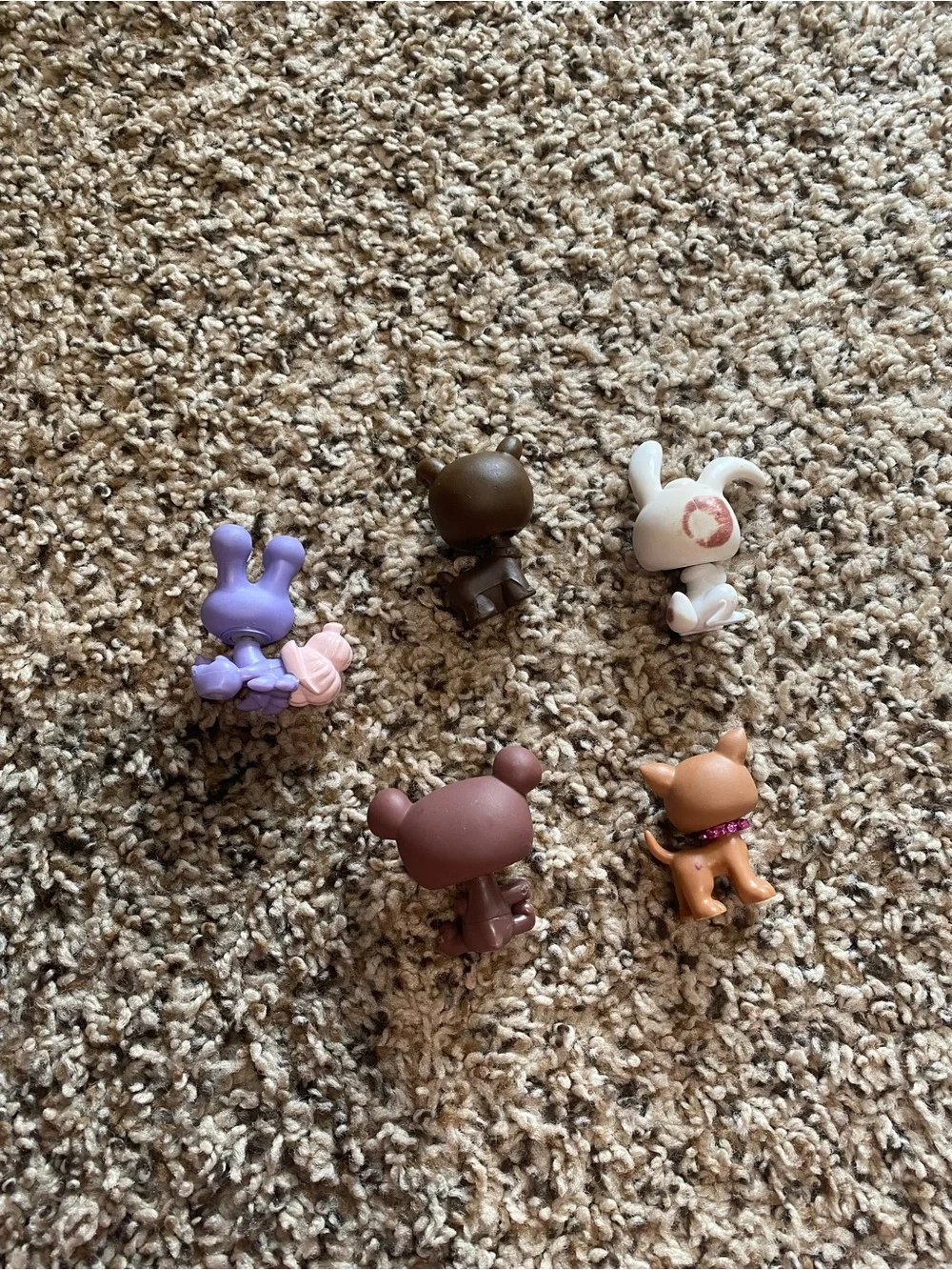 Littlest Pet Shop LPS Assorted Mini Figure